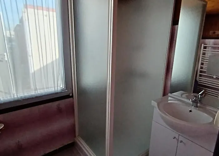 Semesterbostad Locabrem 2 *